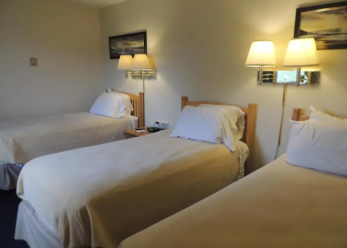 White Caps Motel