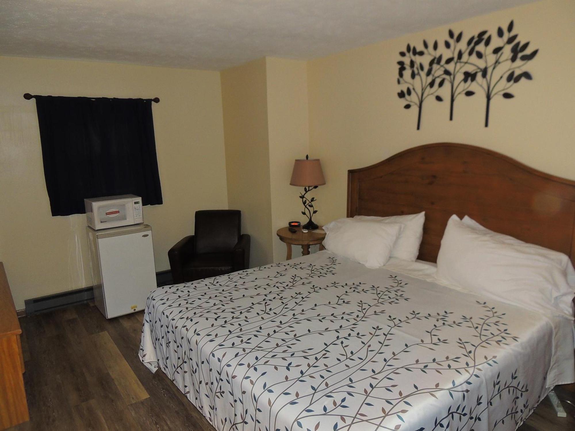 White Caps Motel